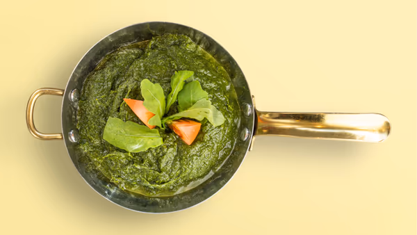 49. Chicken Palak